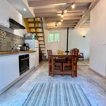 Quiet Disneyland Paris - Rentaway *